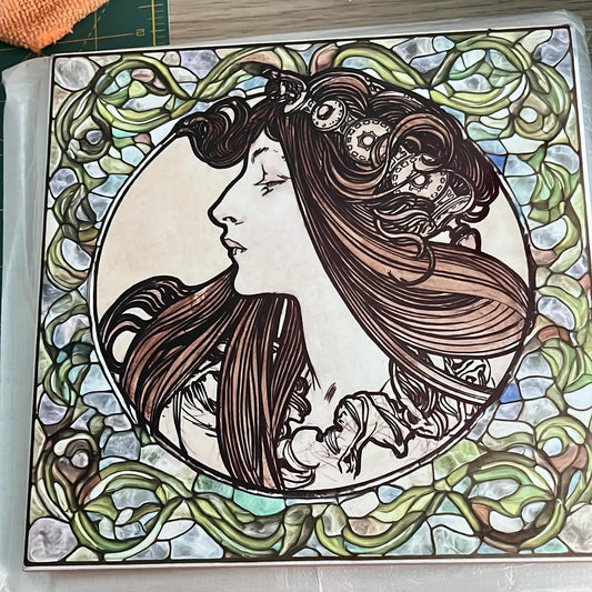 Carreau Céramique Vitrail 20x20 — Style Art Nouveau Mucha, Décoration Murale